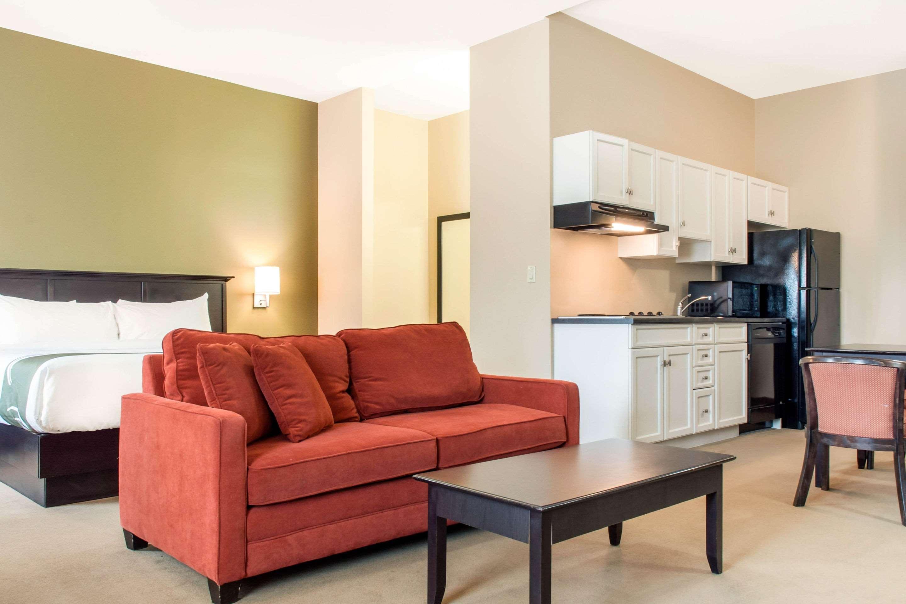Quality Inn & Suites Quispamsis Rothesay Buitenkant foto