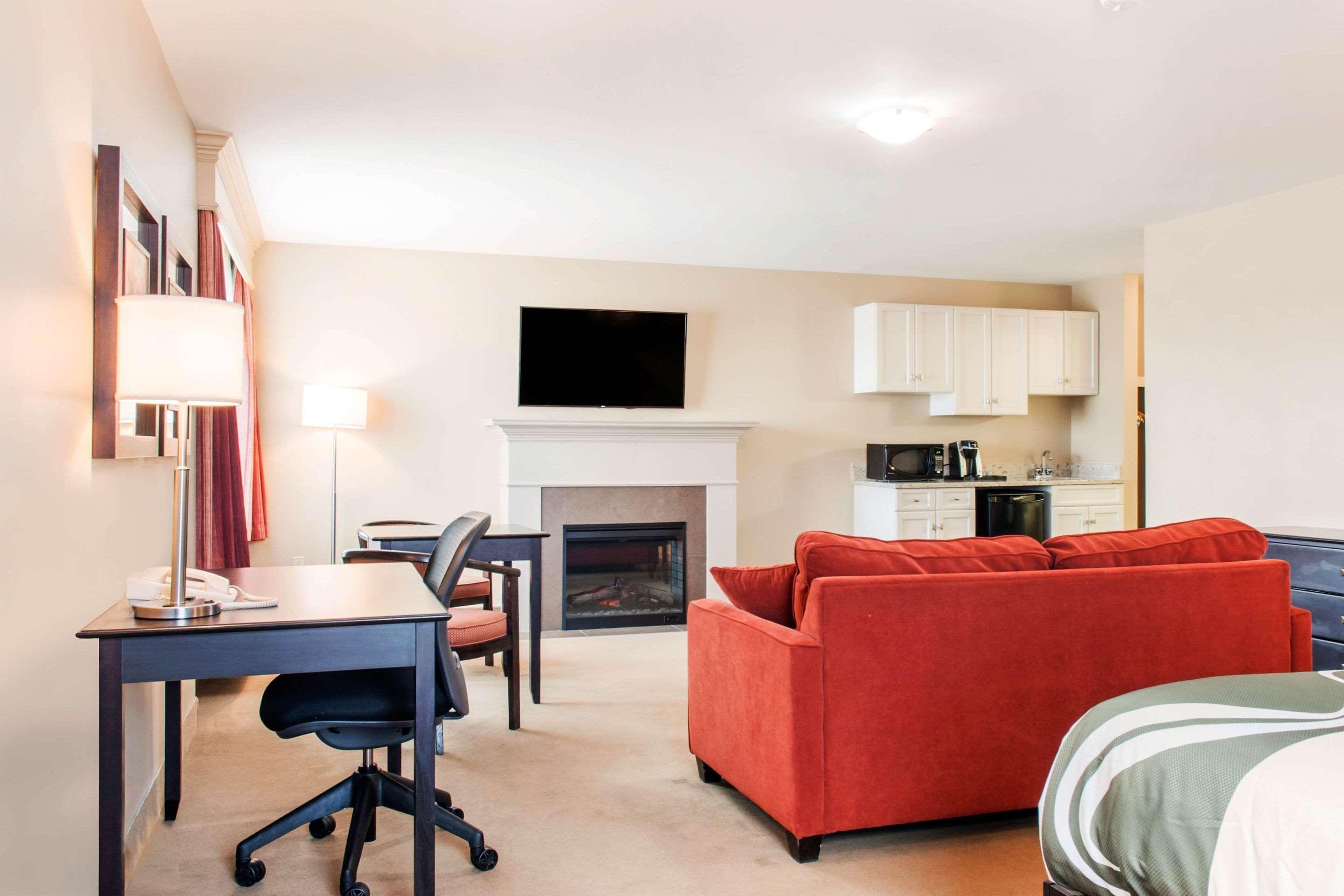 Quality Inn & Suites Quispamsis Rothesay Buitenkant foto