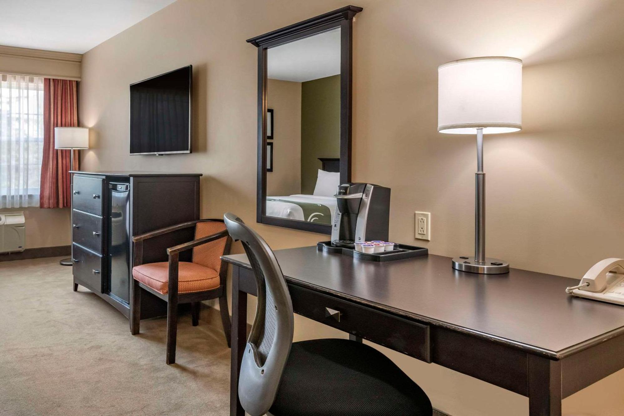 Quality Inn & Suites Quispamsis Rothesay Buitenkant foto