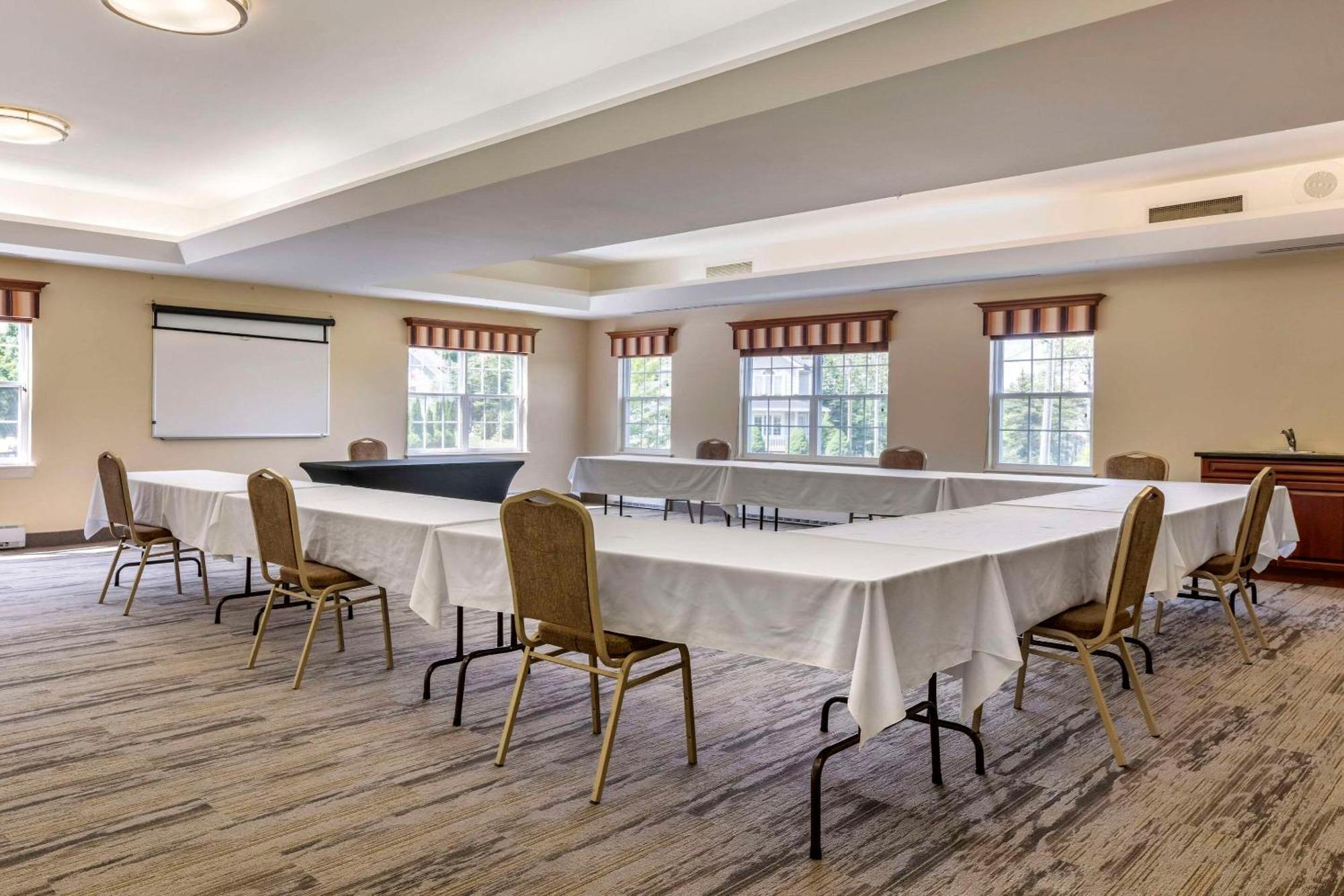 Quality Inn & Suites Quispamsis Rothesay Buitenkant foto