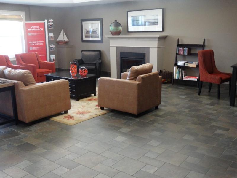 Quality Inn & Suites Quispamsis Rothesay Buitenkant foto